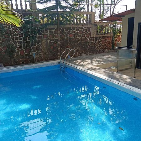 Malhar Bungalow Panchgani Ngoại thất bức ảnh