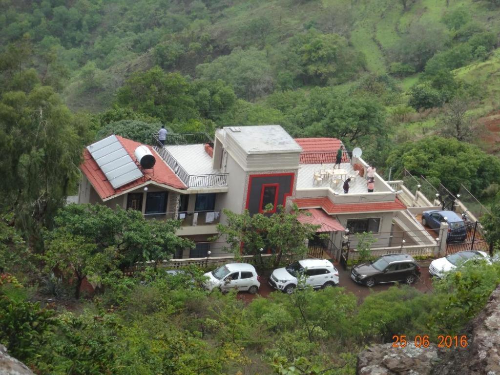 Malhar Bungalow Panchgani Ngoại thất bức ảnh