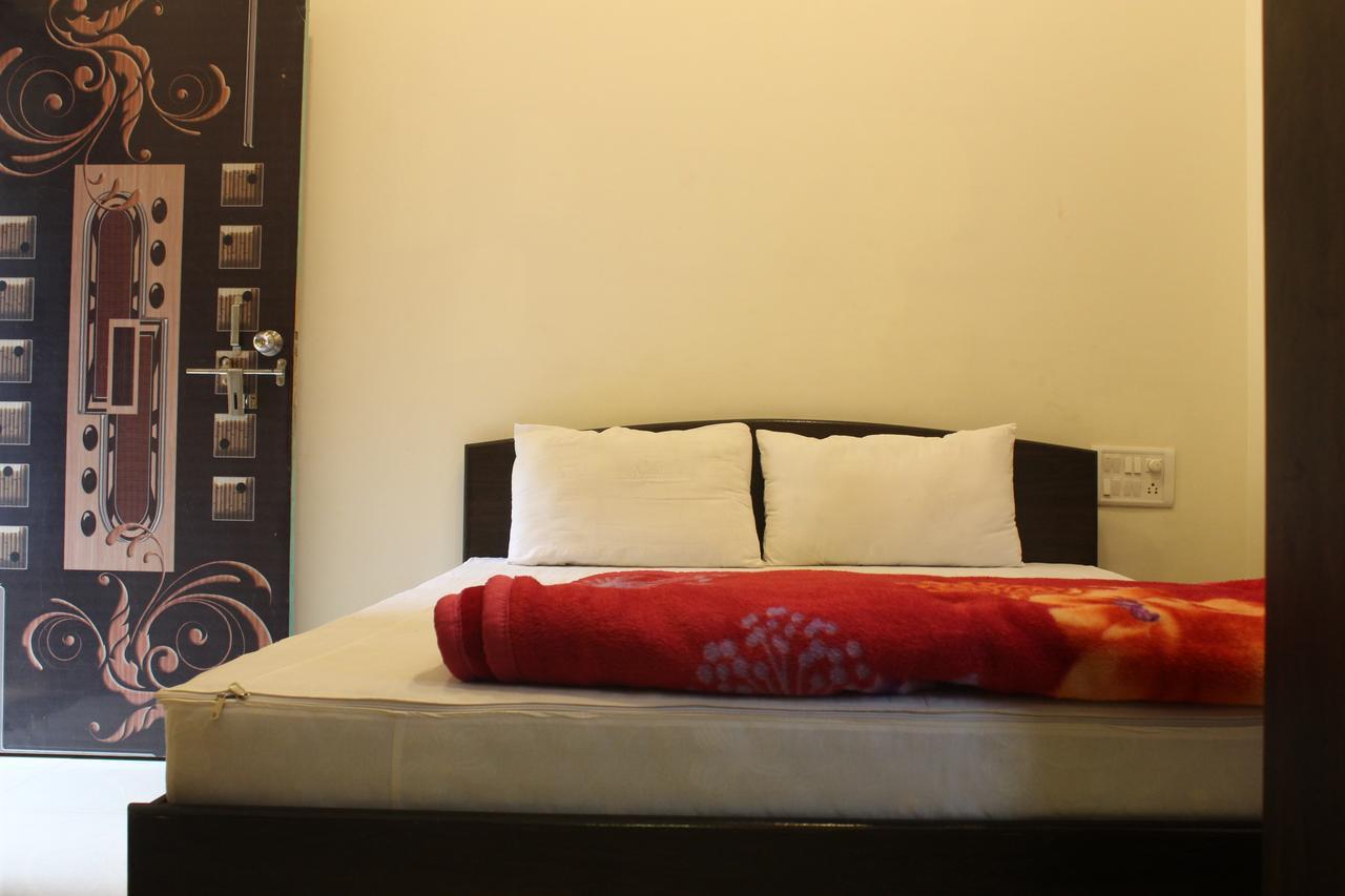 Malhar Bungalow Panchgani Ngoại thất bức ảnh